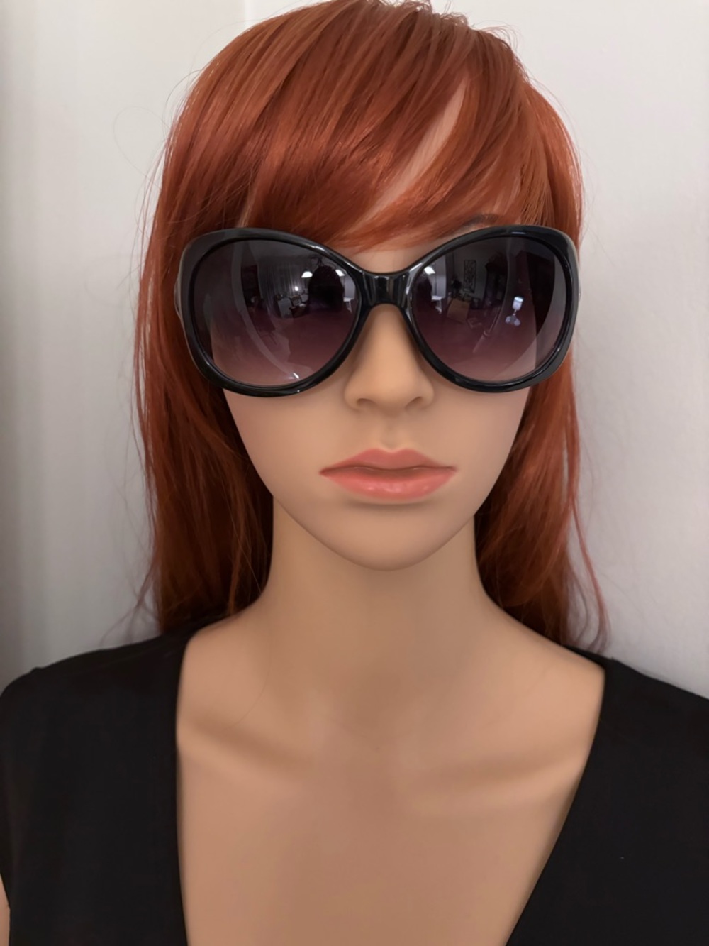 MUST BUNDLE 3 $5 ITEMS Steve Madden Black Gradient Lens Women's Sunglasses